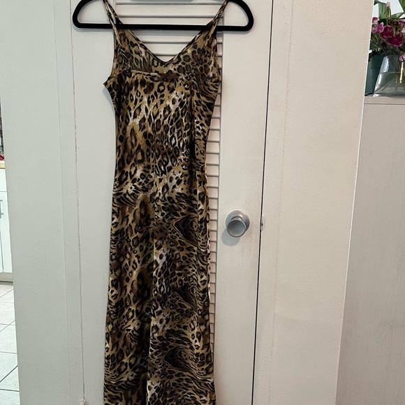 RD Style Leopard Print Midi Slip Dress - Picture 2 of 9